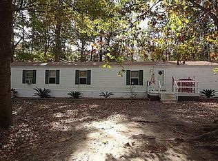 194 Atkinson Loop Rd, Hampstead, NC 28443