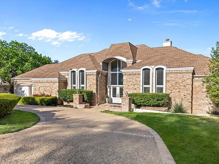 3503 Needles Dr — Photo 1