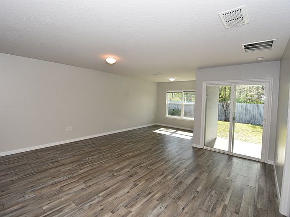 4th image of 21 Seward Trl E #B