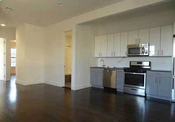 Rented by Urban Ambiance | media 3