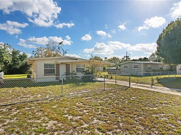 5th image of 1109 Jamela Dr