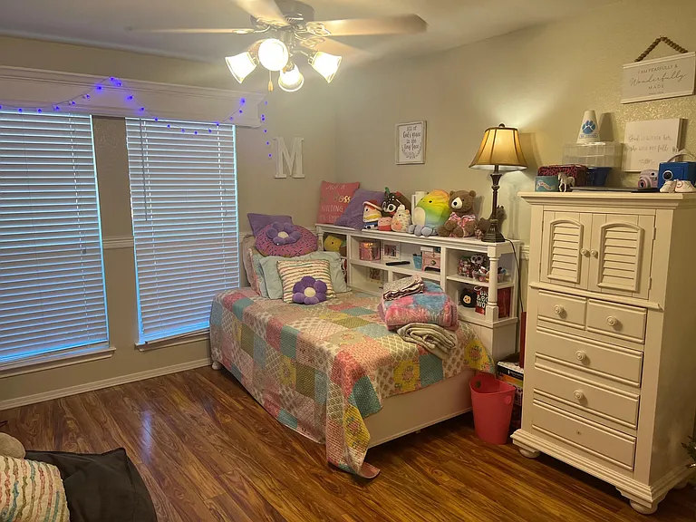 10261 Salem Way — Photo 13