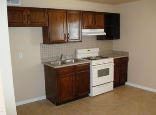 1901 E Encinas Ln, Phoenix, AZ 85040
