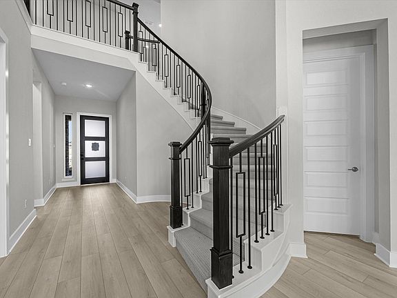 6th image of this home
