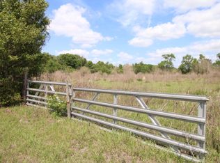 15 Southwest Ct, Trenton, FL 32693