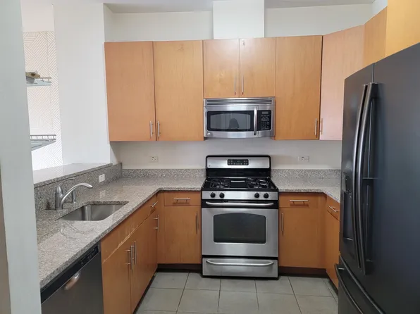 172 Culver Ave APT 202, Jersey City, NJ 07305