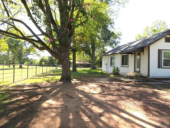 3rd image of 15582 County Road 220