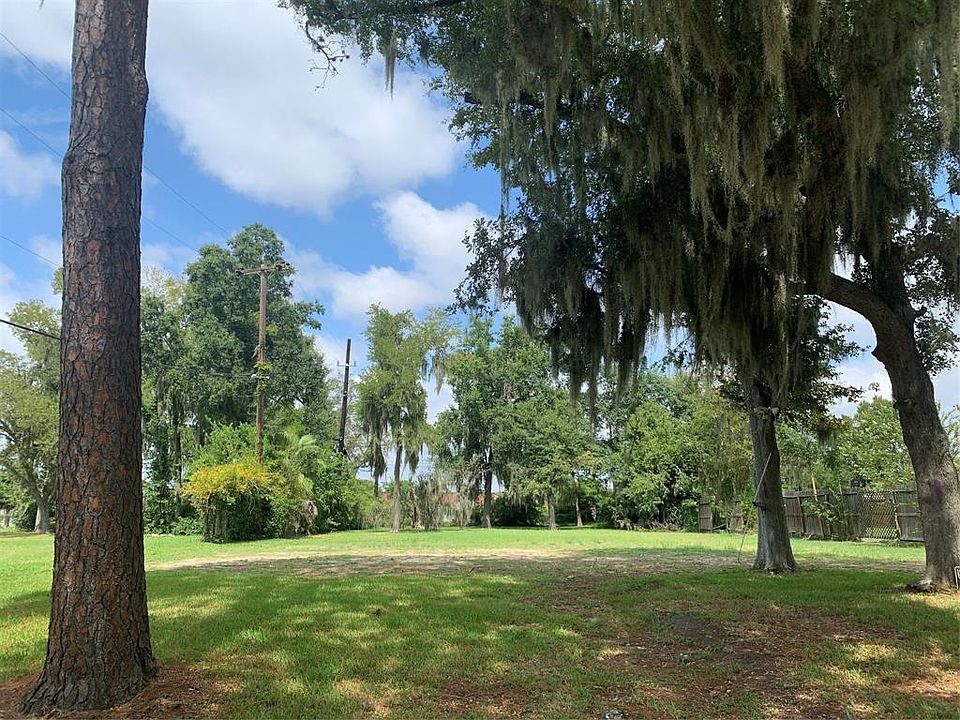 1st image of 9018 Cliffwood Dr