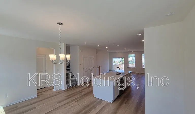 838 Parc Townes Dr — Photo 11