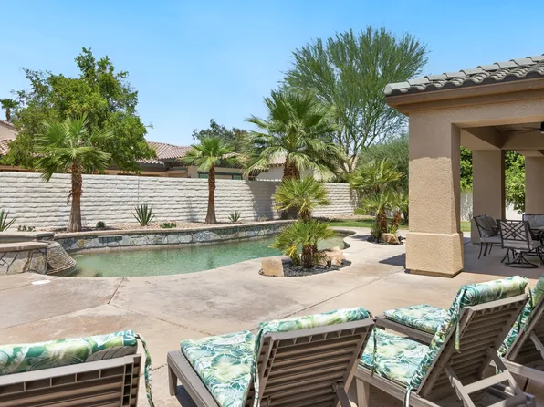 37 Abby Rd, Rancho Mirage, CA 92270