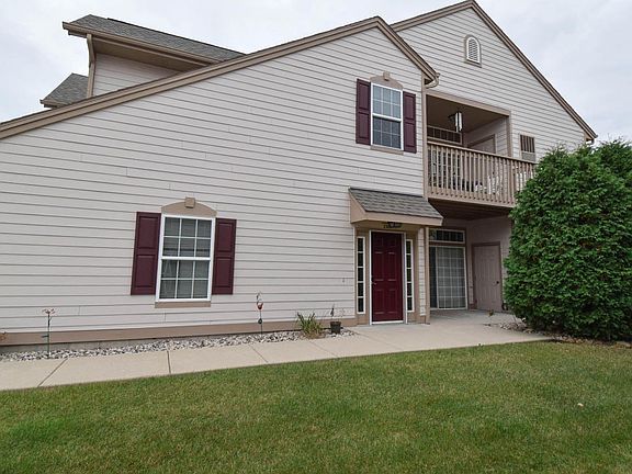 2nd image of 2307 W Vista Bella Dr #202