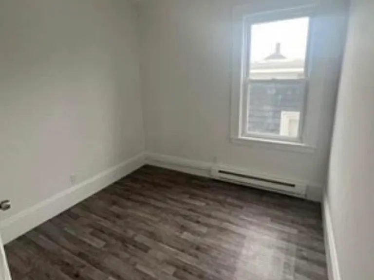 11 Salem St #2 — Photo 2