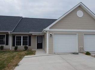 25 Micah Ct, Staunton, VA 24401