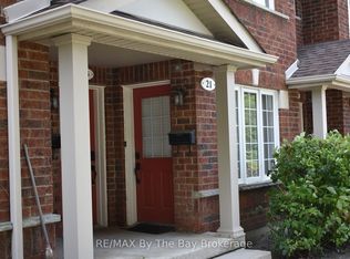 21 Raglan St, Collingwood, ON L9Y5J5