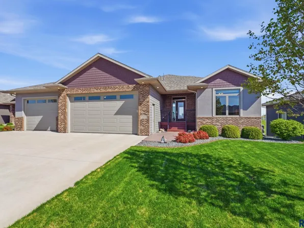 5300 E Harmodon St, Sioux Falls, SD 57110