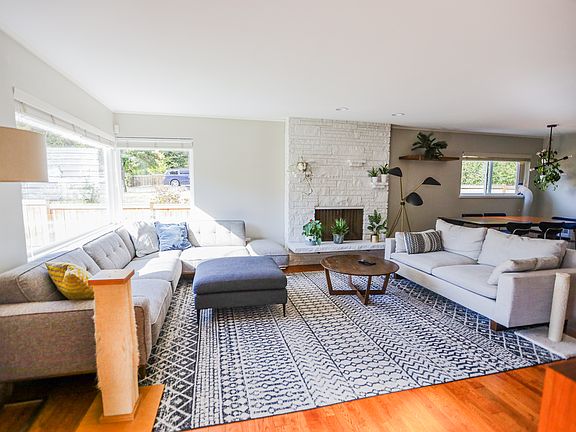 2nd image of 15328 26th Ave NE