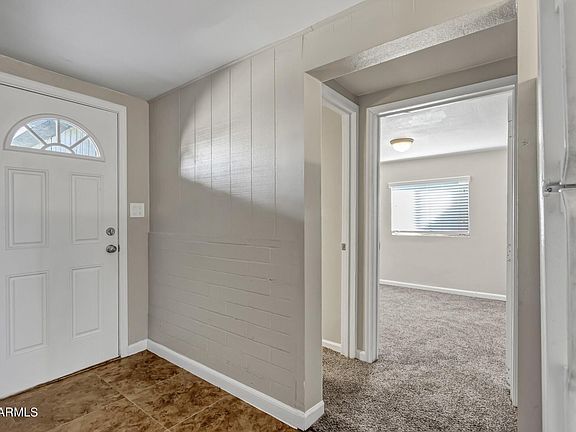 3rd image of 1326 W 1st Pl