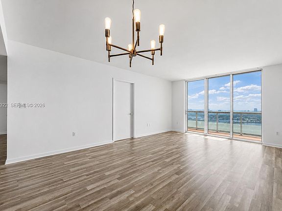 2nd image of 50 Biscayne Blvd APT 4704