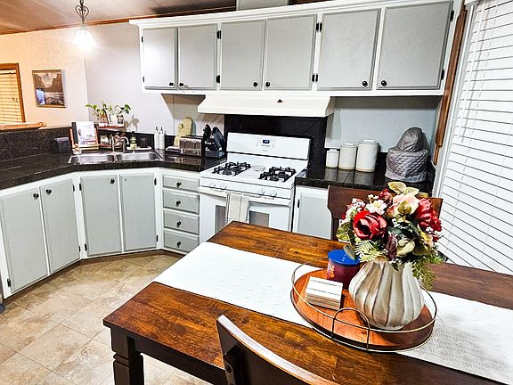 2nd image of 22235 Foresthill Rd Unit 34