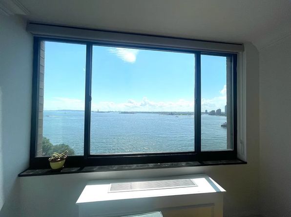 377 Rector Pl APT 12L