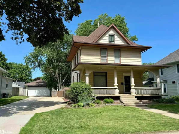 1115 N Adams St, Carroll, IA 51401