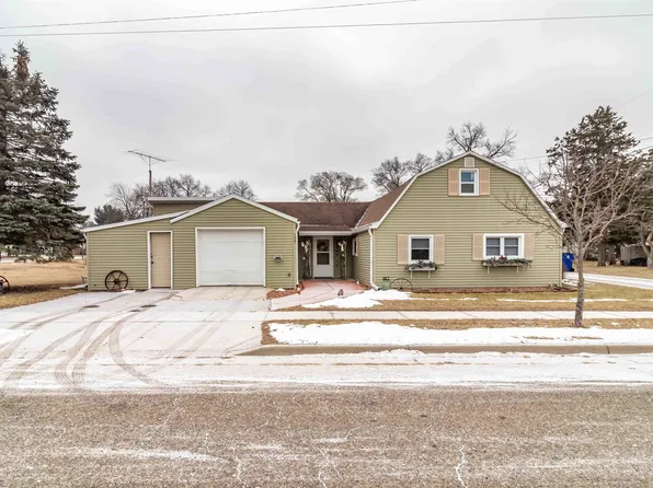 195 E State St, Adams, WI 53910