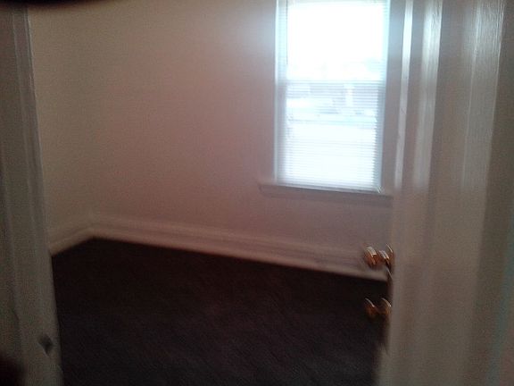 5th image of 1541 N Linder Ave