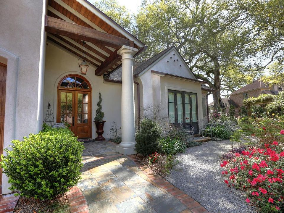 1st image of 101 Oak Aly
