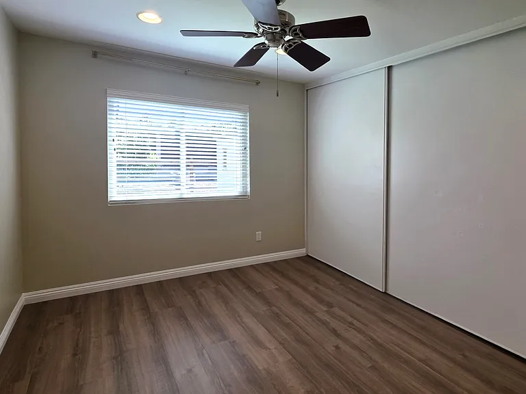 768 Valley Crest Dr — Photo 17