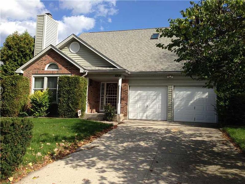 1st image of 8209 Castle Ridge Ln