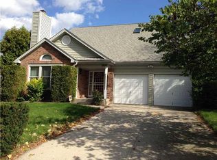 8209 Castle Ridge Ln, Indianapolis, IN 46256