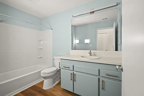 430 Linden Dr #3 Photo 1