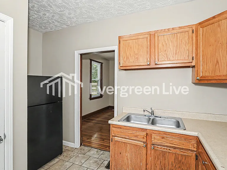 3742 Dina Ave — Photo 6