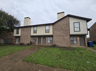 2814 Wimbledon Ct APT C, Garland, TX 75041