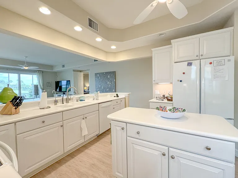6017 Trophy Dr #601 — Photo 26