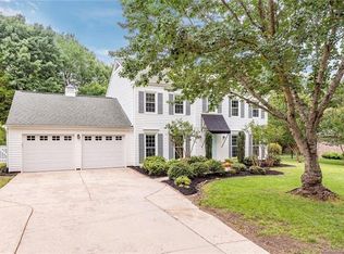 4813 Deanscroft Dr, Charlotte, NC 28226