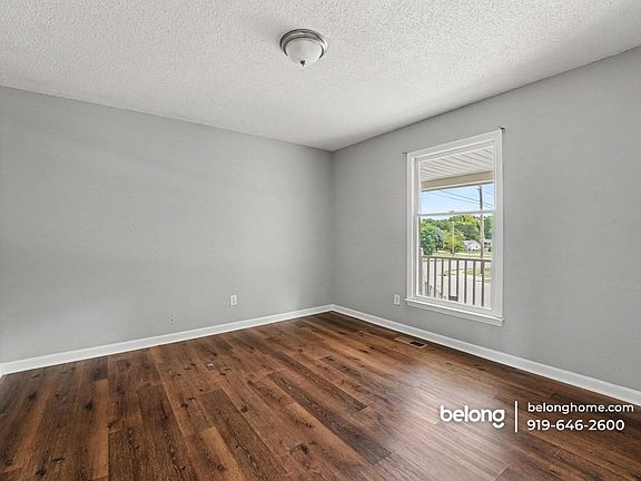 5th image of 4219 Chilton Way