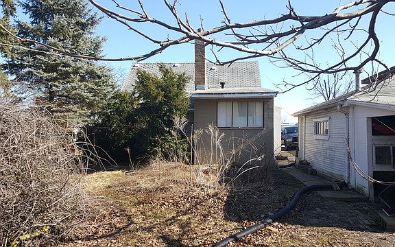 4th image of 15208 S La Crosse Ave