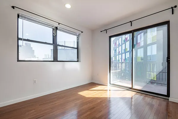 Rented by Five Stone NYC LLC | media 24