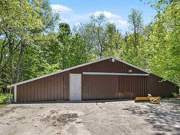 4th image of 5218 Mitchell Rd