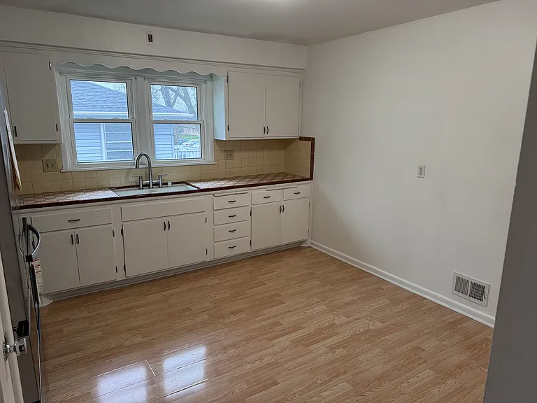 10168 W Montana Ave — Photo 4