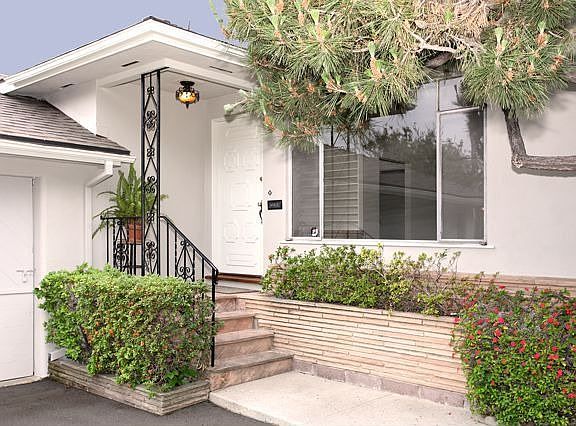2nd image of 305 Avenue 64