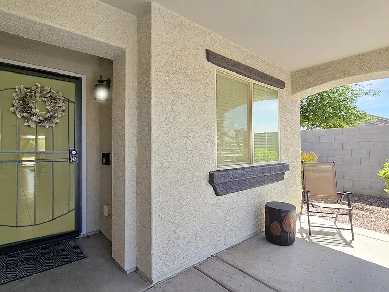 3913 S 185th Ln — Photo 6