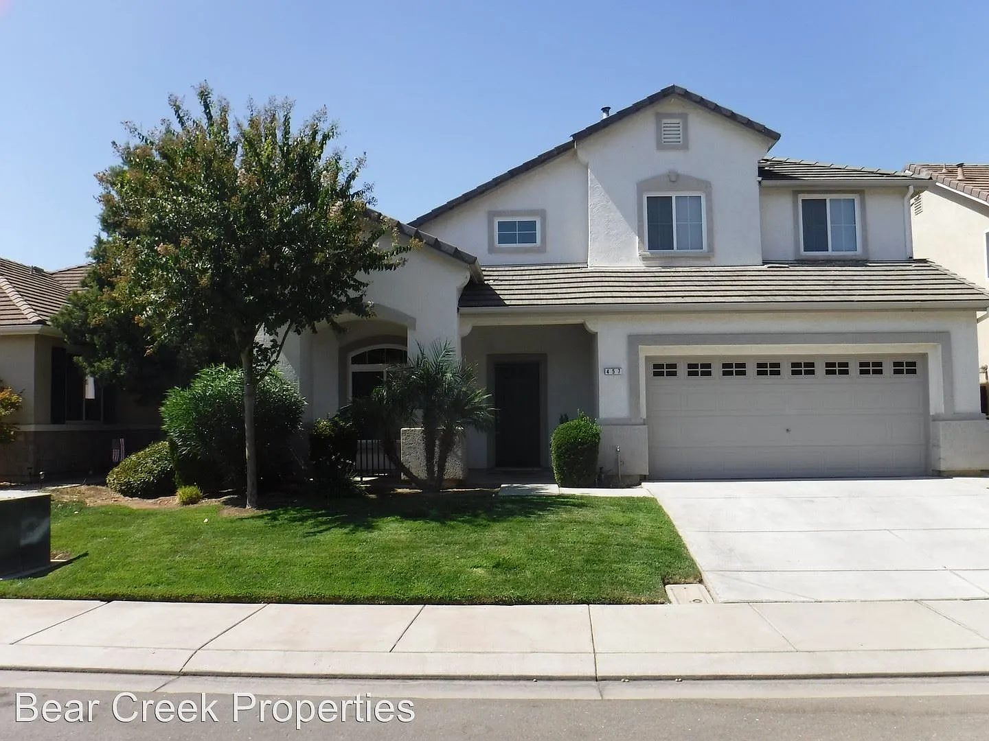 457 Petunia Ct photo 1