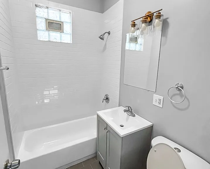 7025 S Dante Ave #1 — Photo 2