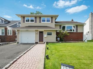 2574 Allen Ave, Union, NJ 07083