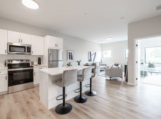 Briggs Crossing, Attleboro, MA 02703