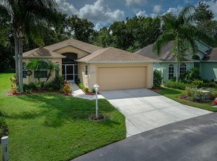 4429 Edinbridge Cir #35, Sarasota, FL 34235