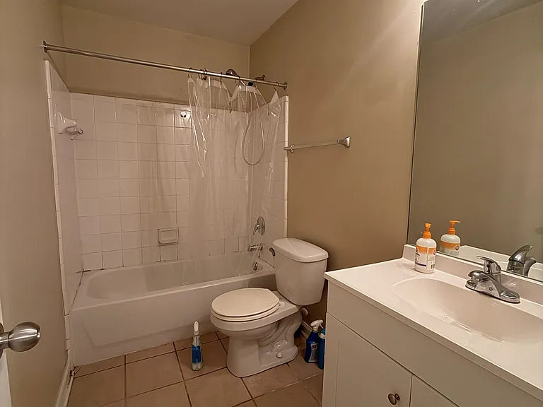 1035 Barnett Shoals Rd #612 — Photo 3