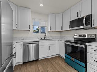 228 Las Flores Dr APT 15, San Marcos, CA 92069